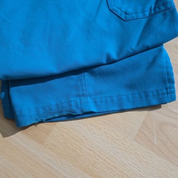 FIGS yola scrub pants - Picture 4 of 4